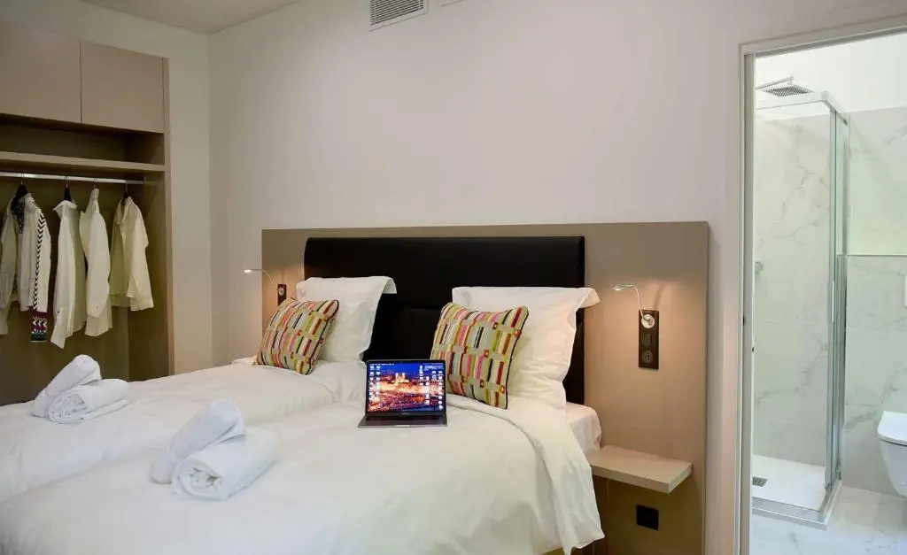 Standard Double room (twin beds)