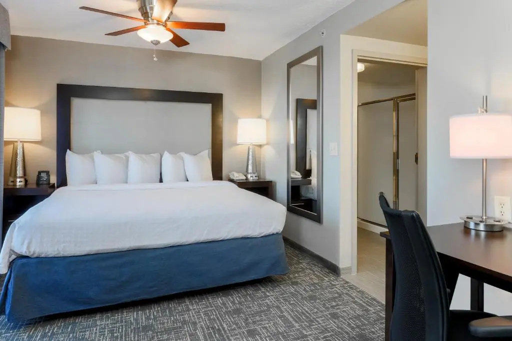 Homewood Suites Southwind - Hacks Cross - Chambres