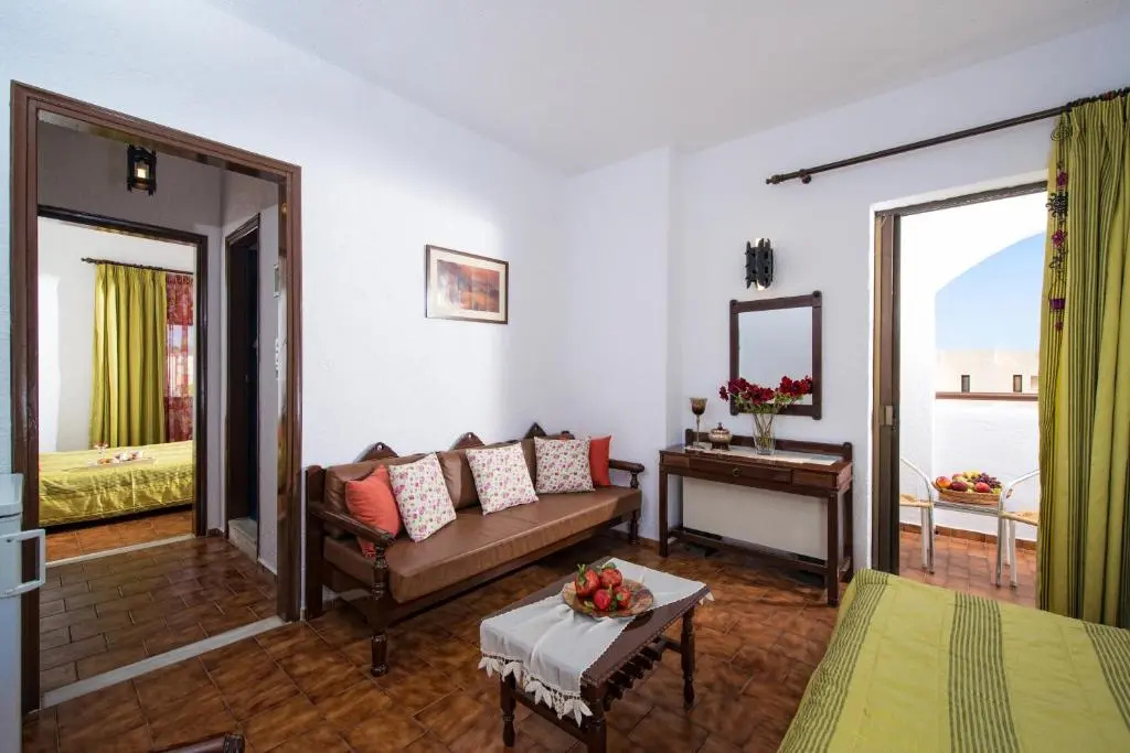 Superior Double room (full double bed)