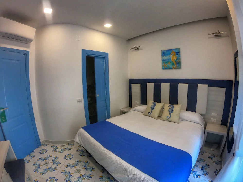 Comfort Double room with garden view (full double bed)