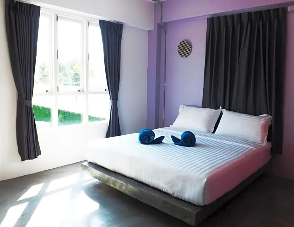 Standard Double room with sea view (full double bed)