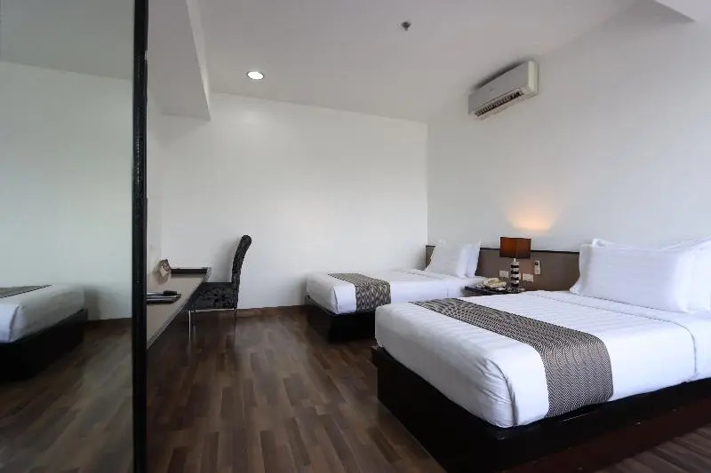 Paseo Premiere Hotel - Chambres