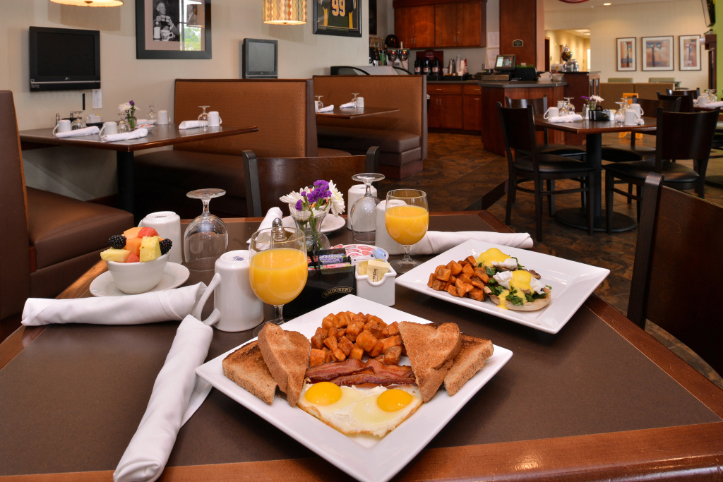 Holiday Inn Madison at The American Center by IHG - Général