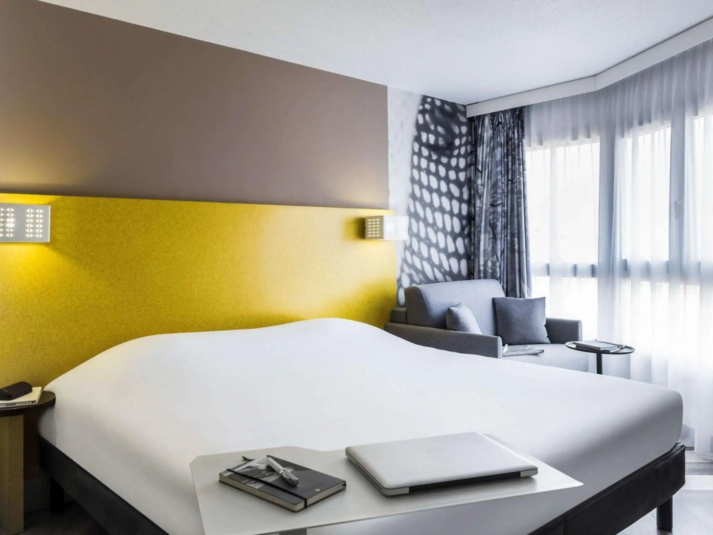 ibis Styles Nice Vieux Port — фото