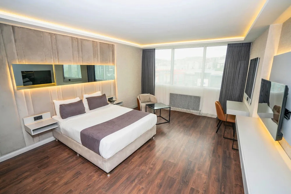 Economy room