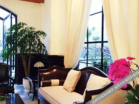 Balcony & Terrace