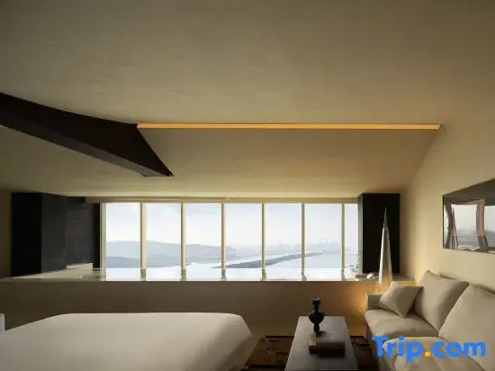 Double Suite with river view (twin beds)
