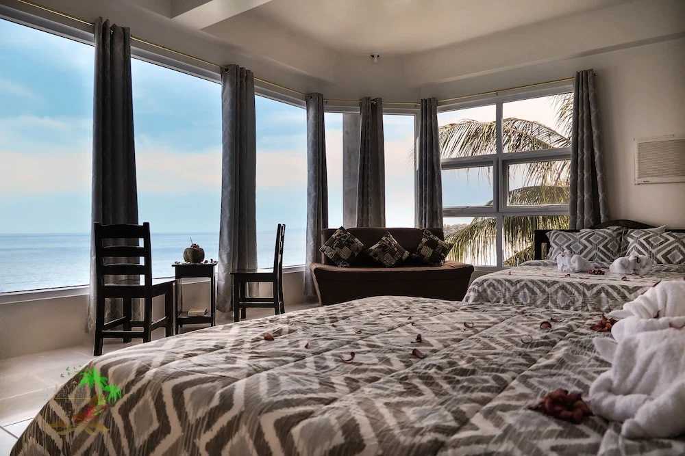 Standard Quadruple Family room with ocean view