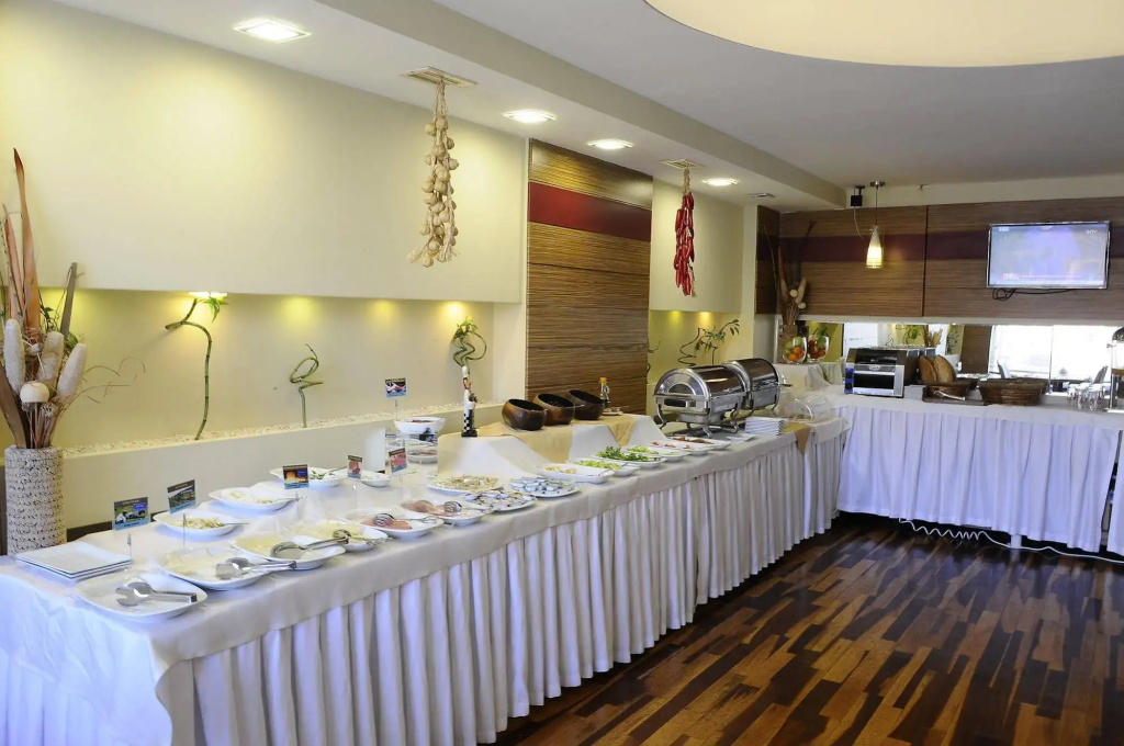 Artur Hotel - Général