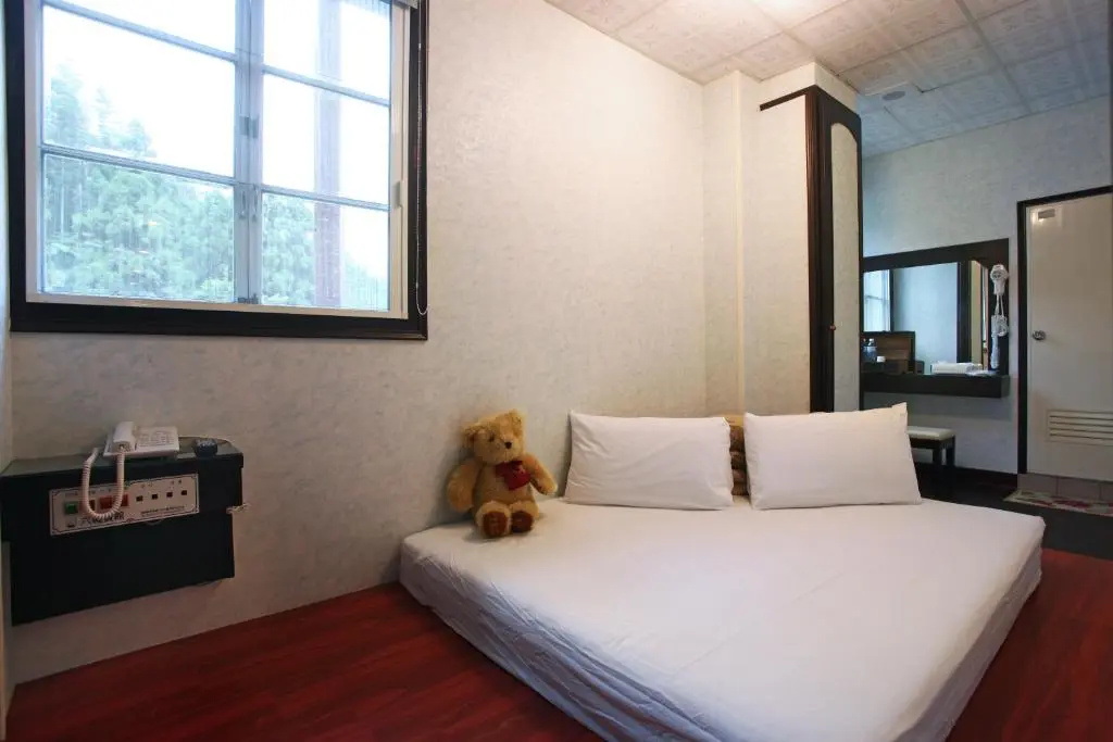 Fenchihu Street Hotel - Chambres