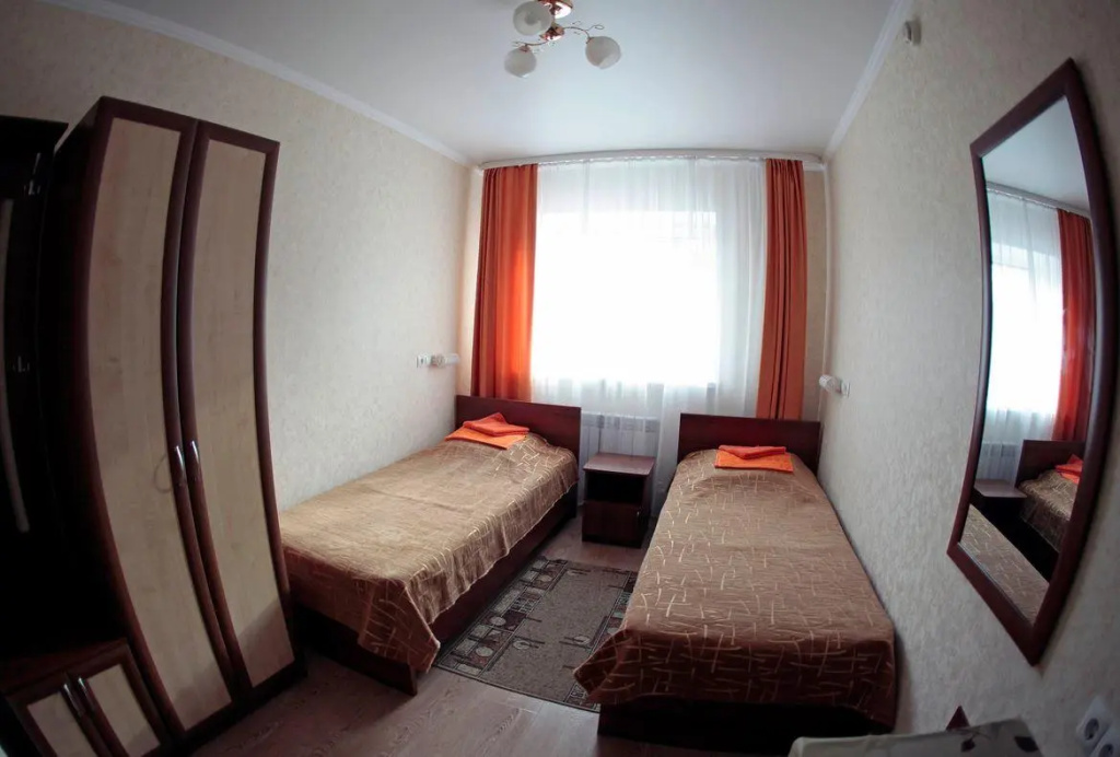 Economy Double room (twin beds)