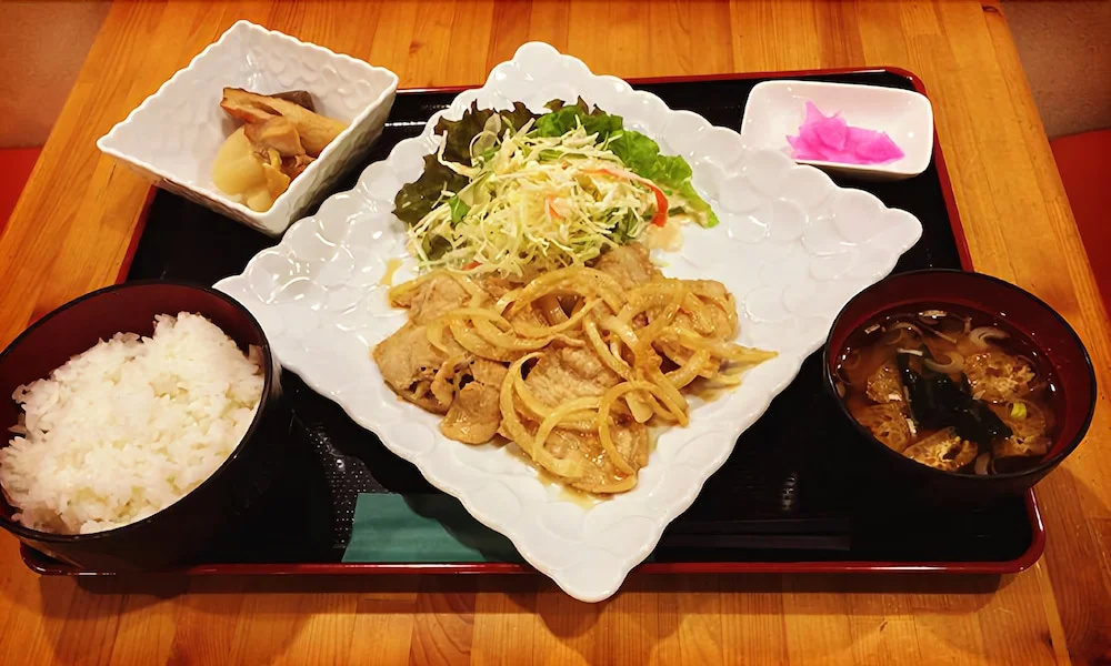 Food & Beverage