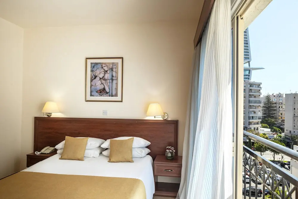 Kapetanios Limassol Hotel - Chambres