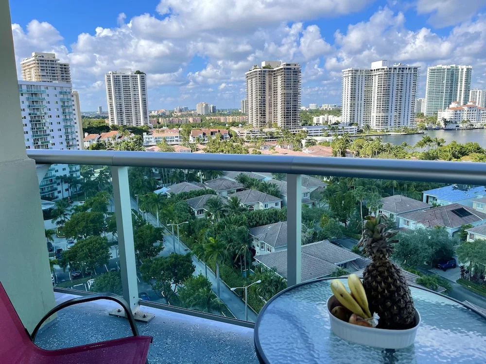 Sunny Isles Suites - Chambres
