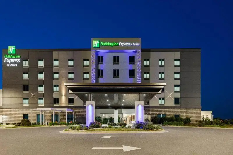 Holiday Inn Express & Suites DALTON - MARKET ST by IHG