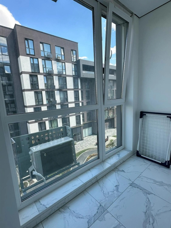 AVALON on Lypynskogo street (New building)