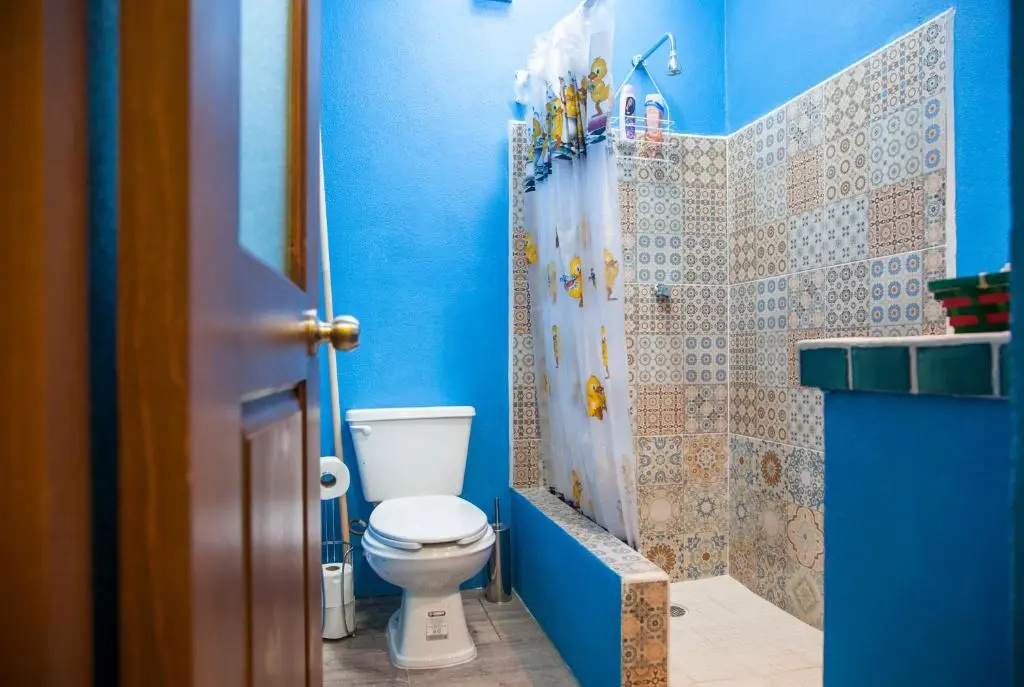 1 Bedroom Apartment with pool view