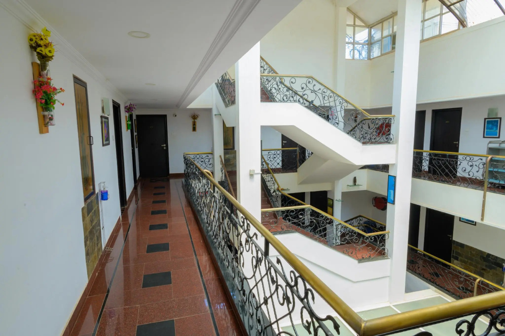 Balcony & Terrace