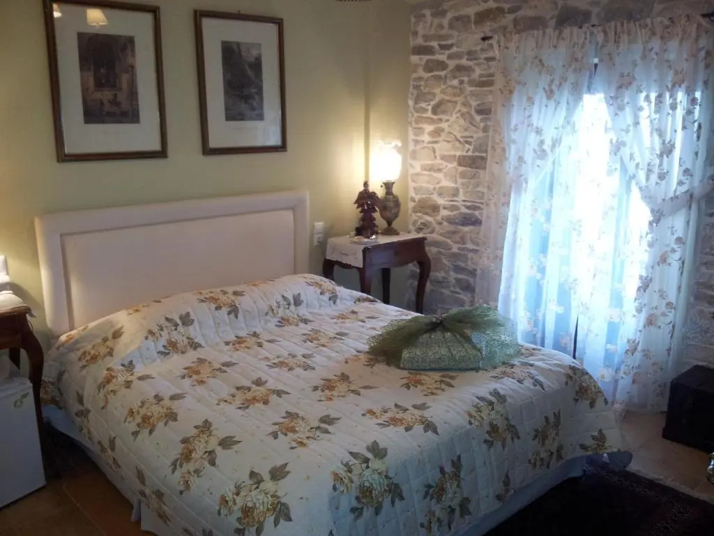 Standard Double room with sea view (full double bed)