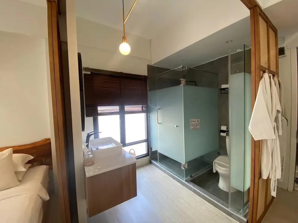 Номер Premier в YOLO Bangkok Boutique Hotel