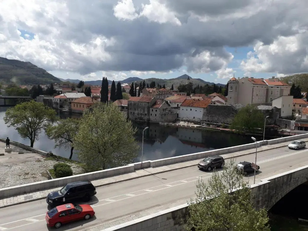 Standard Double room with river view (full double bed)