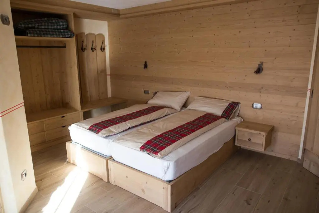 Standard Triple room with mountain view