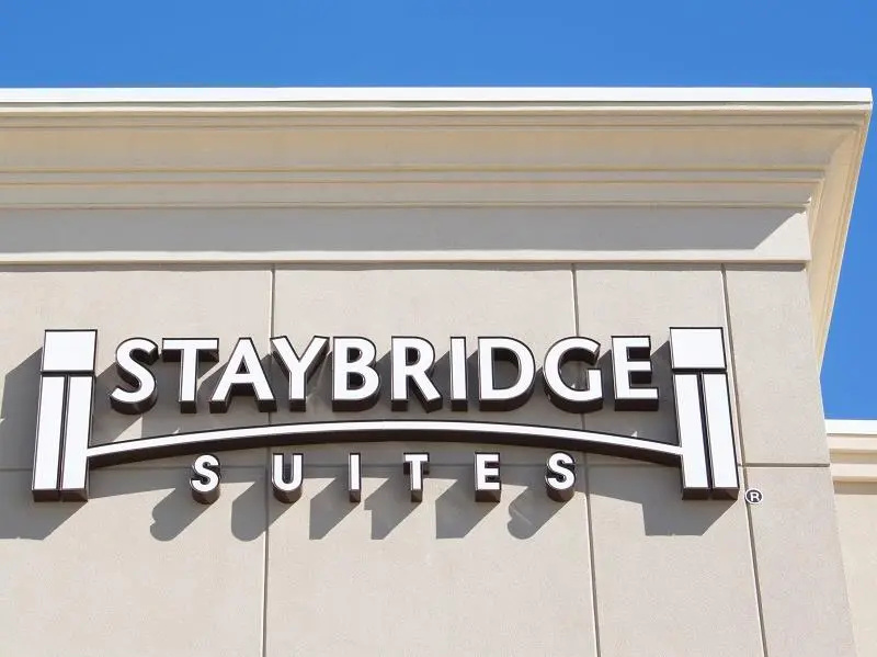 Staybridge Suites Omaha West by IHG - Chambres