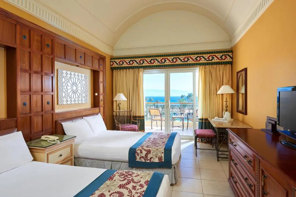 Double room with sea view (twin beds)