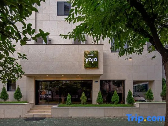 Yaja Hotel Peace Square branch