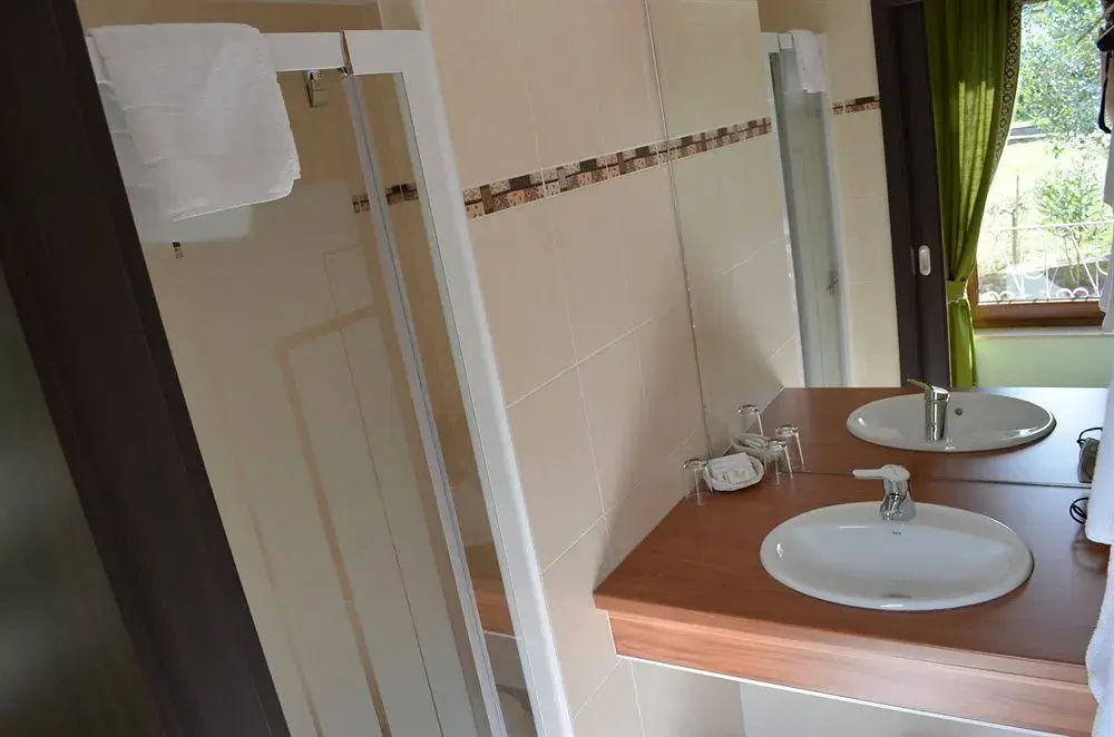 Afficher la photo 8 — Logis Hotel Les Vosges
