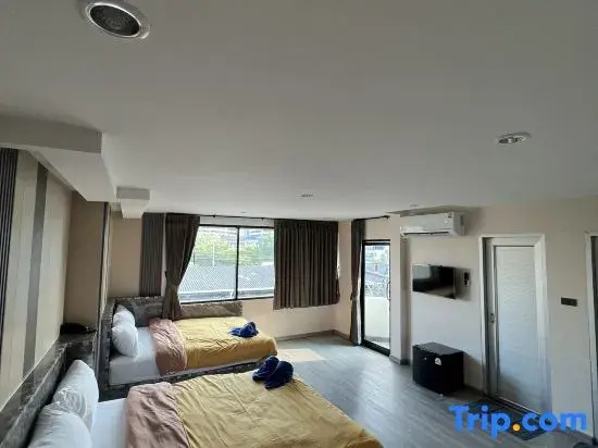 Standard Family room