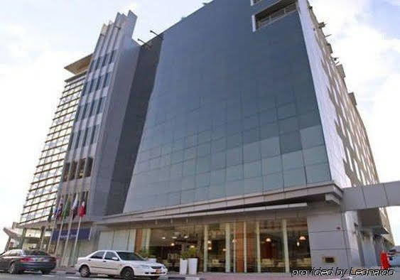 Golden Tulip Suites Mall Of The Emirates - Dubai