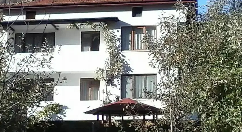 Albena Guest Rooms