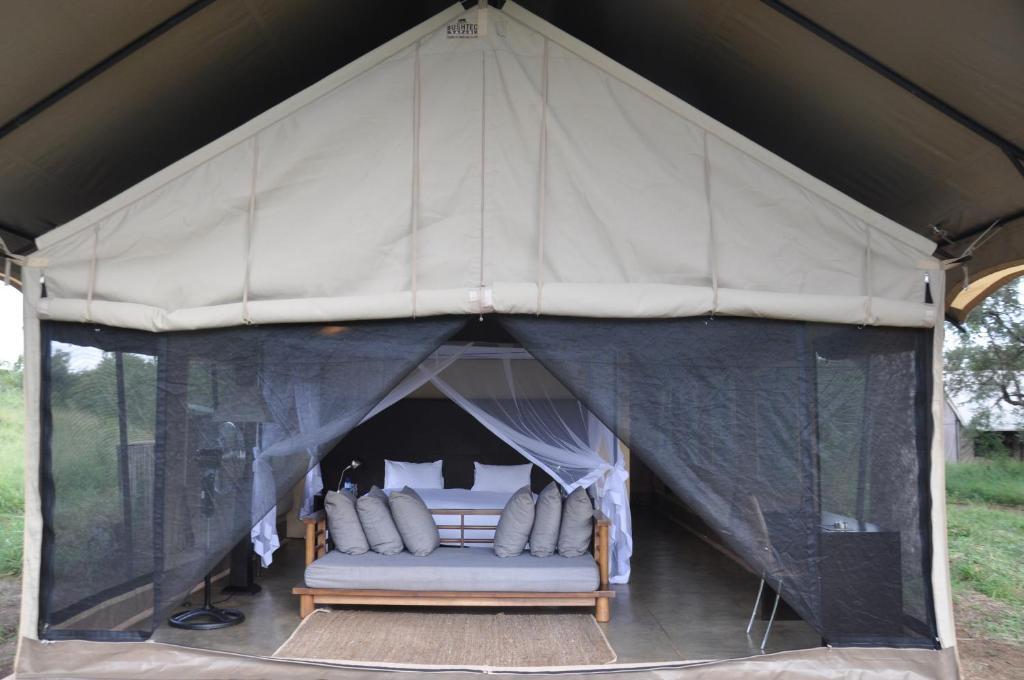 Honeyguide Tented Safari Camps by null