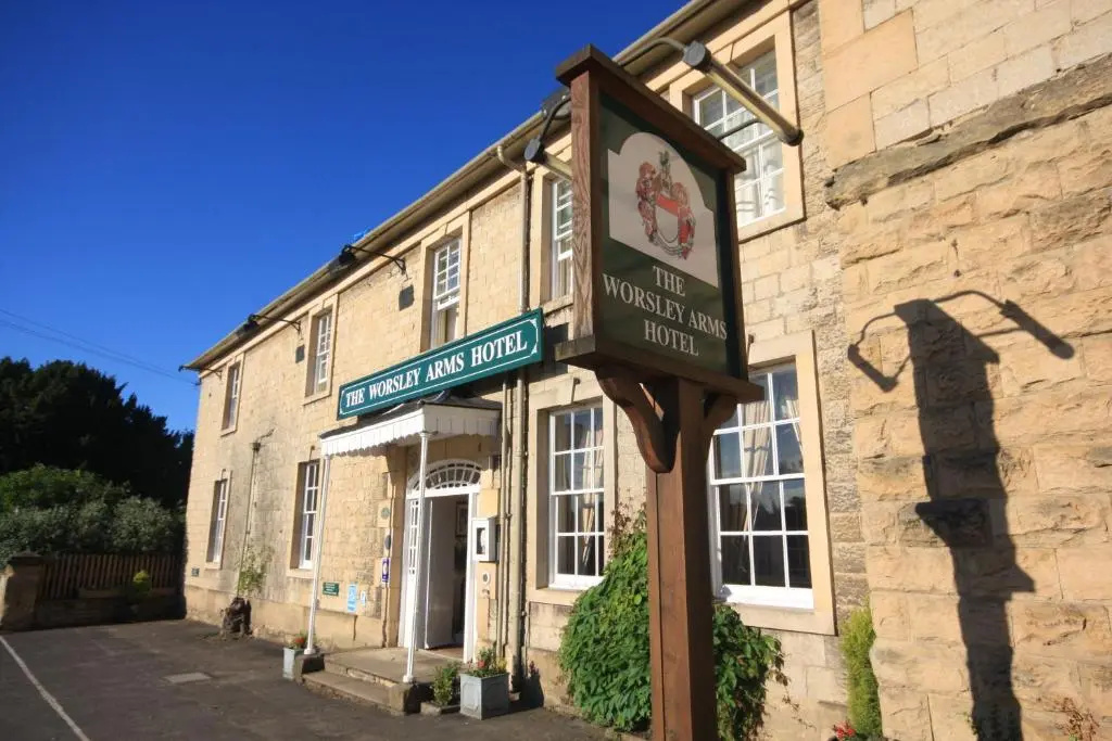 Worsley Arms Hotel - 2