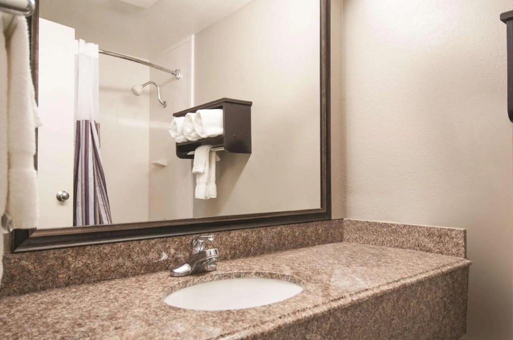 La Quinta Inn by Wyndham San Antonio Brooks City Base - Chambres