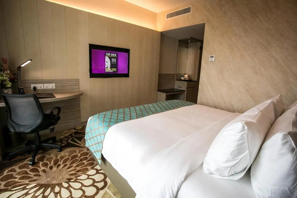 V8 Hotel - Chambres