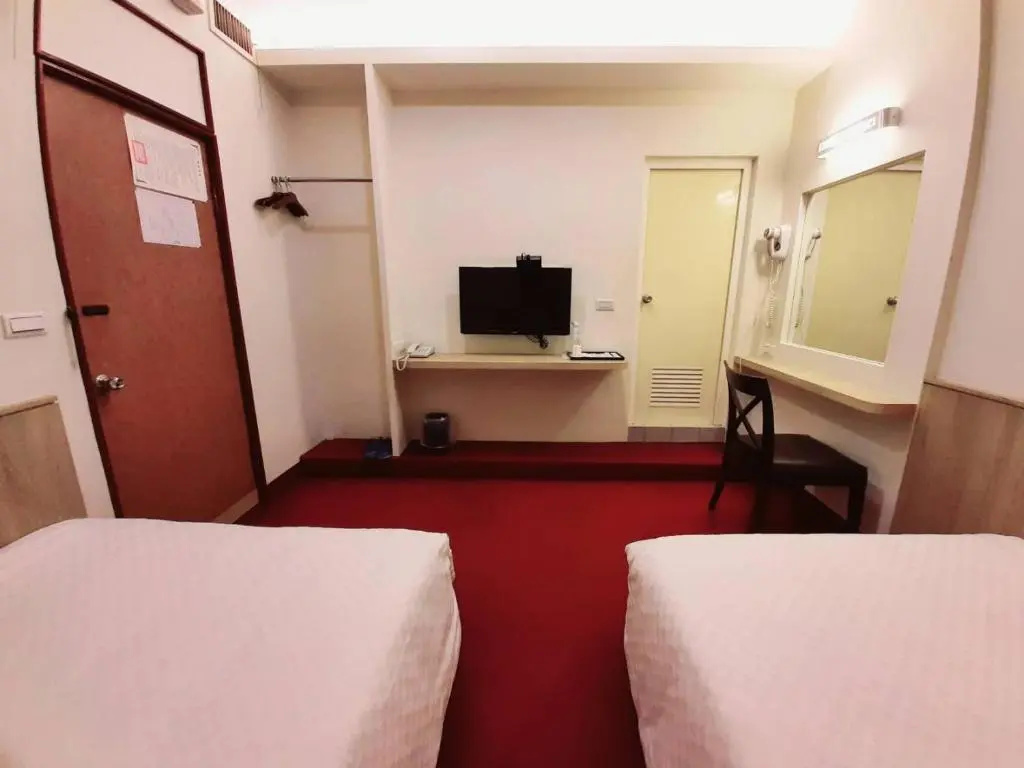 Standard Double room (full double bed)