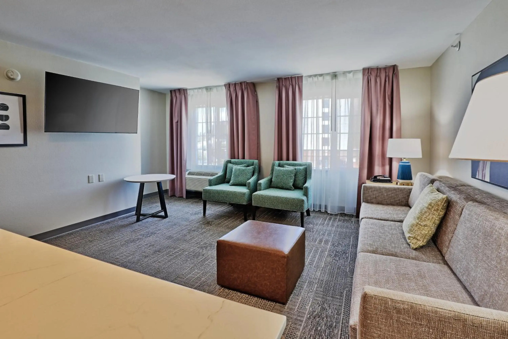 Staybridge Suites Albuquerque - Airport by IHG - фото 33