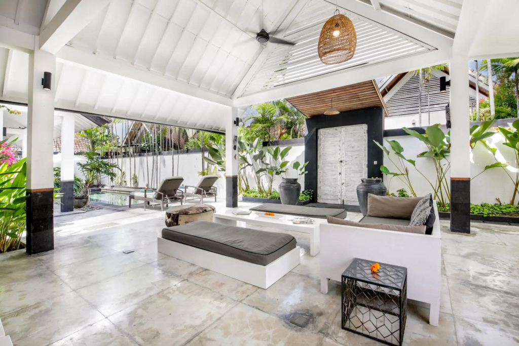 Villa Kodah Chic and Classy 3 bed - 5 min walk to Potato Head