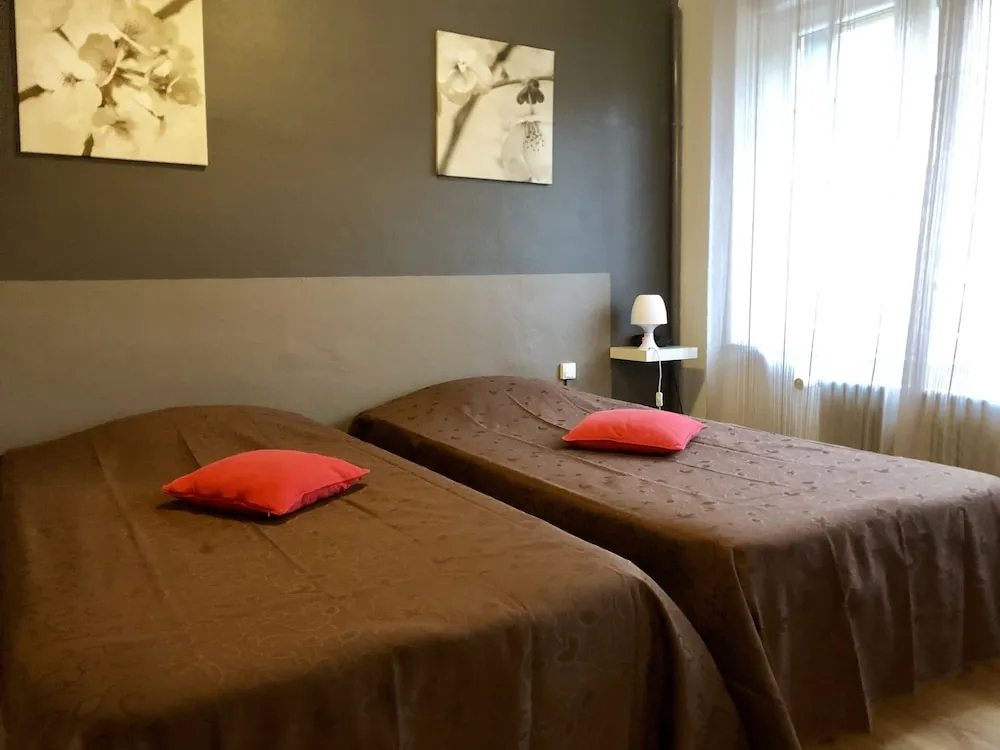 標準四人家庭房