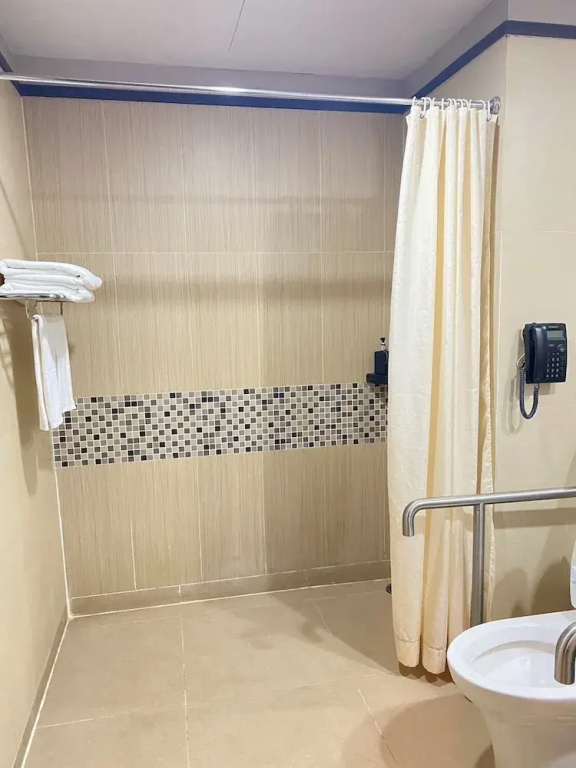 Standard Triple room with balcony