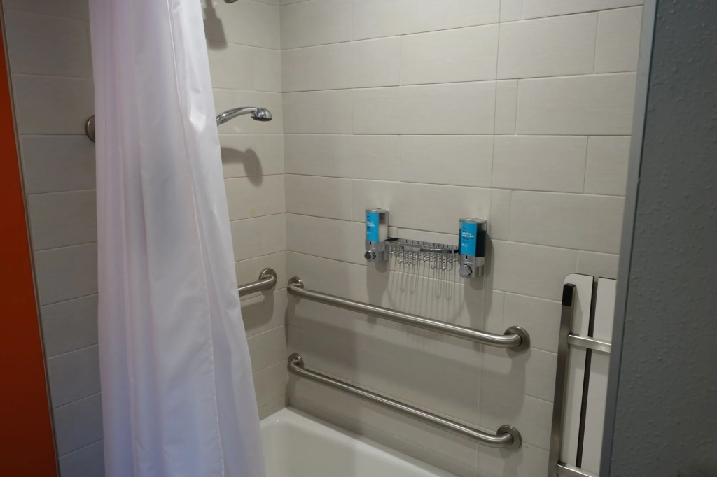 Aloft Raleigh-Durham Airport Brier Creek