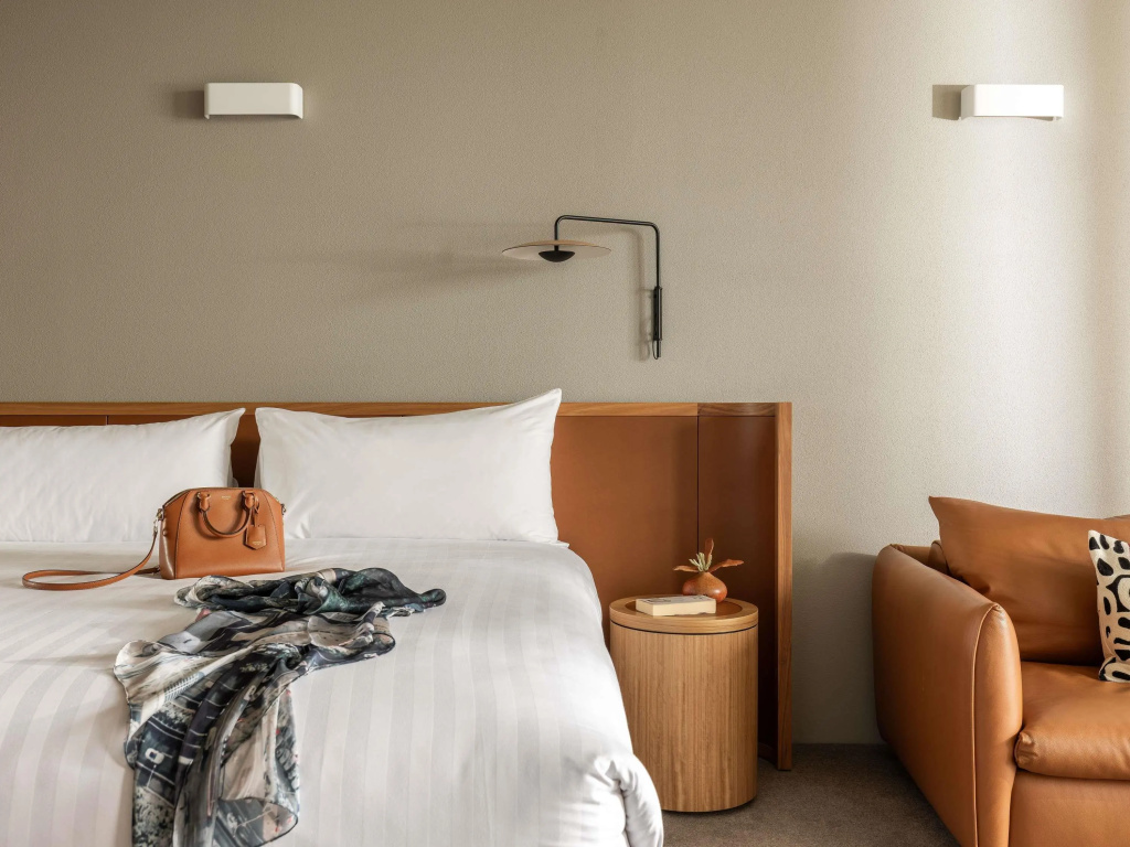 Wonil Hotel Perth - Handwritten Collection — 5