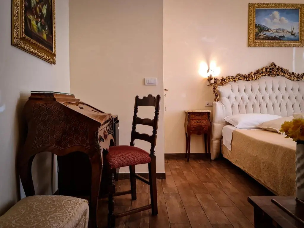 Superior Double room (full double bed)