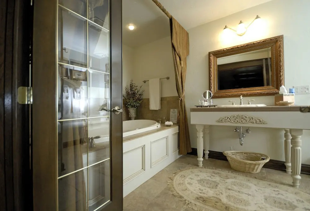 Premium Suite