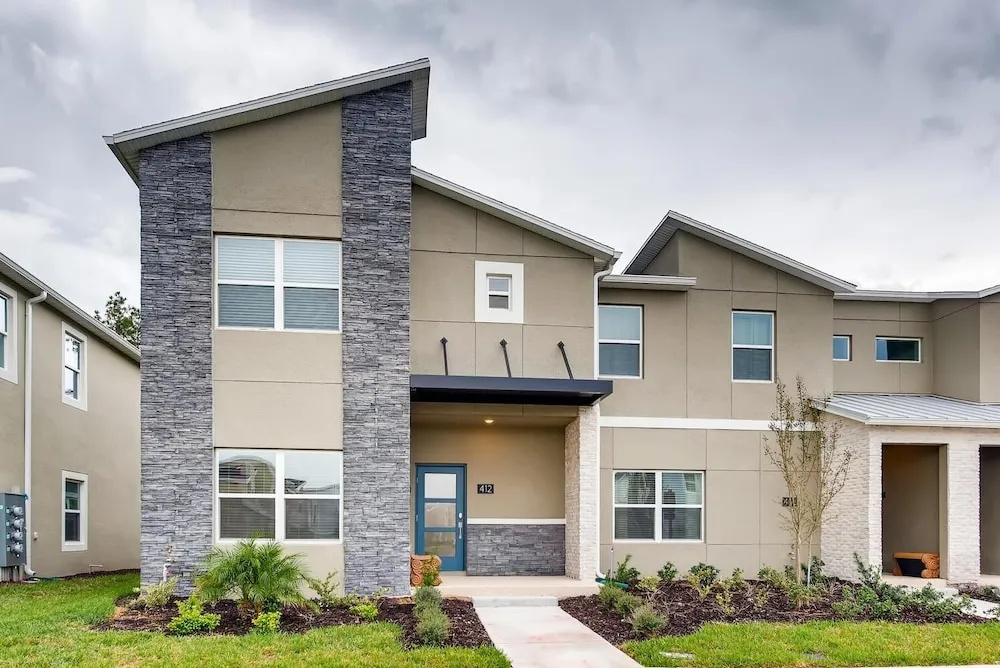 412 OC - 5BR Home Bliss: Private Pool - Sleeps 12