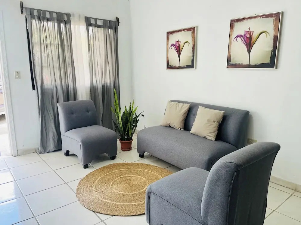 Economy room