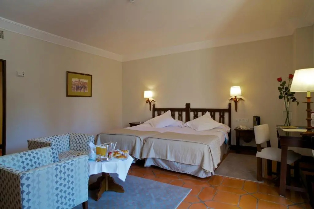 Parador De Avila - Chambres