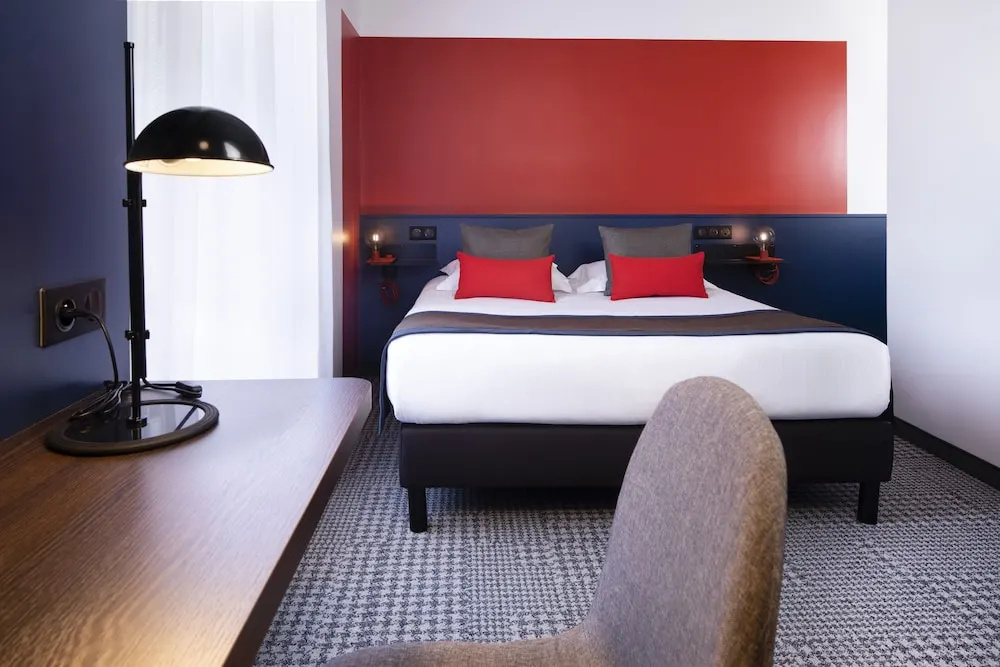Hôtel Le Bugatti - Chambres